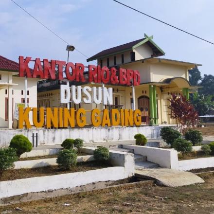 Album : Kantor Desa Kuning Gading